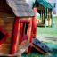 Lekehus 'Anna's Playhouse' på lekeplassen