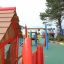 Lekehus og utendørs lekeområde fra Anna's Playhouse.